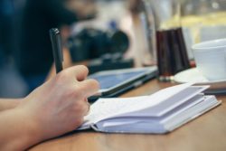 Analiza opinii oraz nieprofesjonalnej odpowiedzi do zarzutów do opinii - zdjęcie